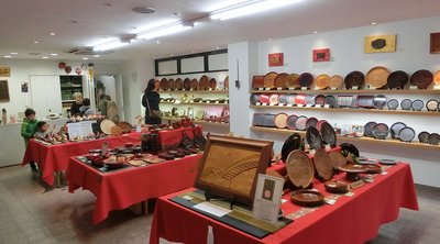 🎨 미야코지마시 전통공예품 센터 (미야코지마시 덴토 코게이힌 센타)